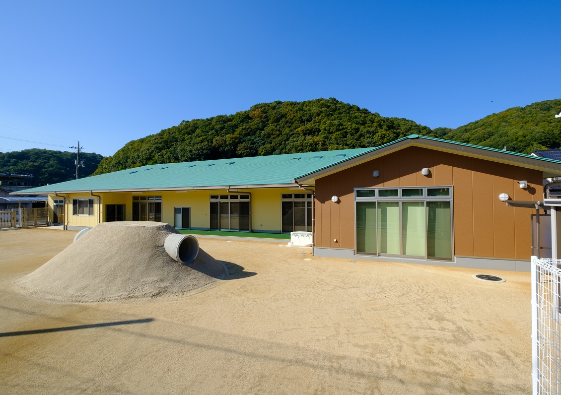 園舎 外観