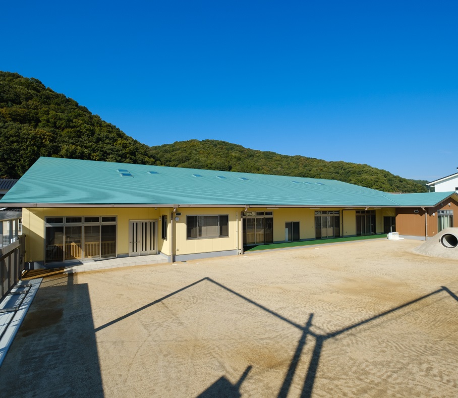 園舎 外観